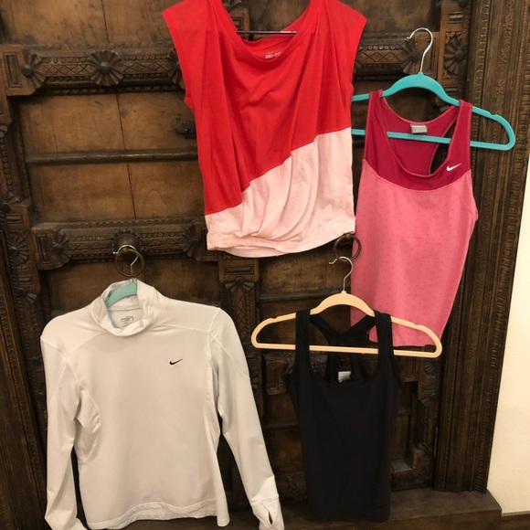 Nike Tops - 👟Nike Exercise Workout Tops Bundle🌸
